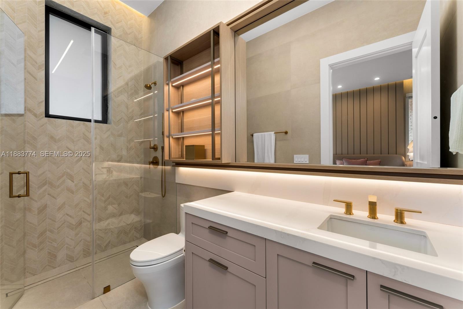 OLD CUTLER POINT - Residential