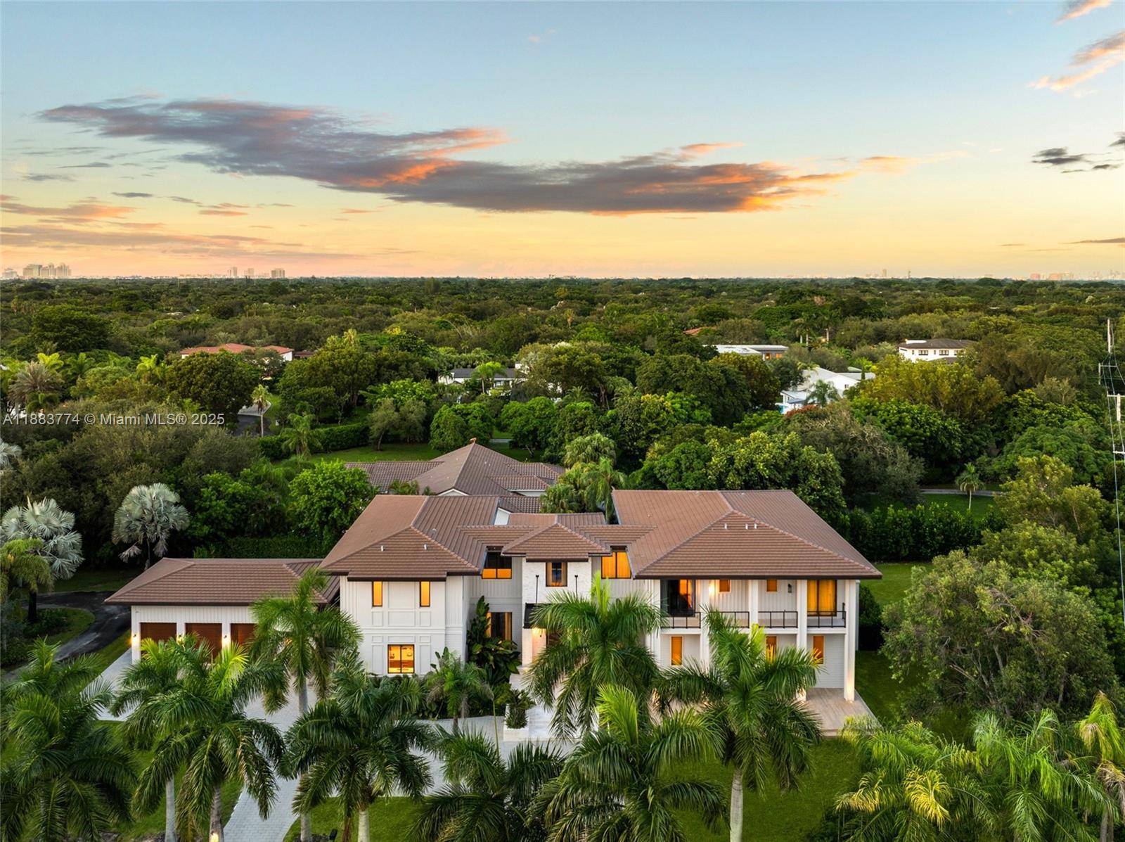 OLD CUTLER POINT - Residential