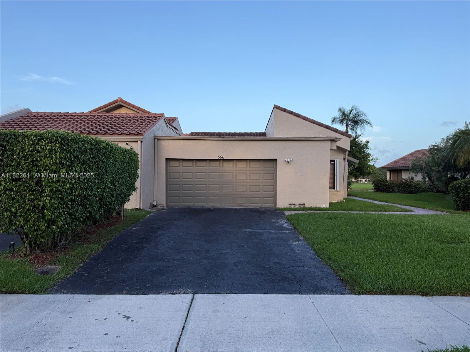 Property for Sale at 566 Village Lake Drive, Weston, Broward County, Florida - Bedrooms: 3 
Bathrooms: 2  - $545,000