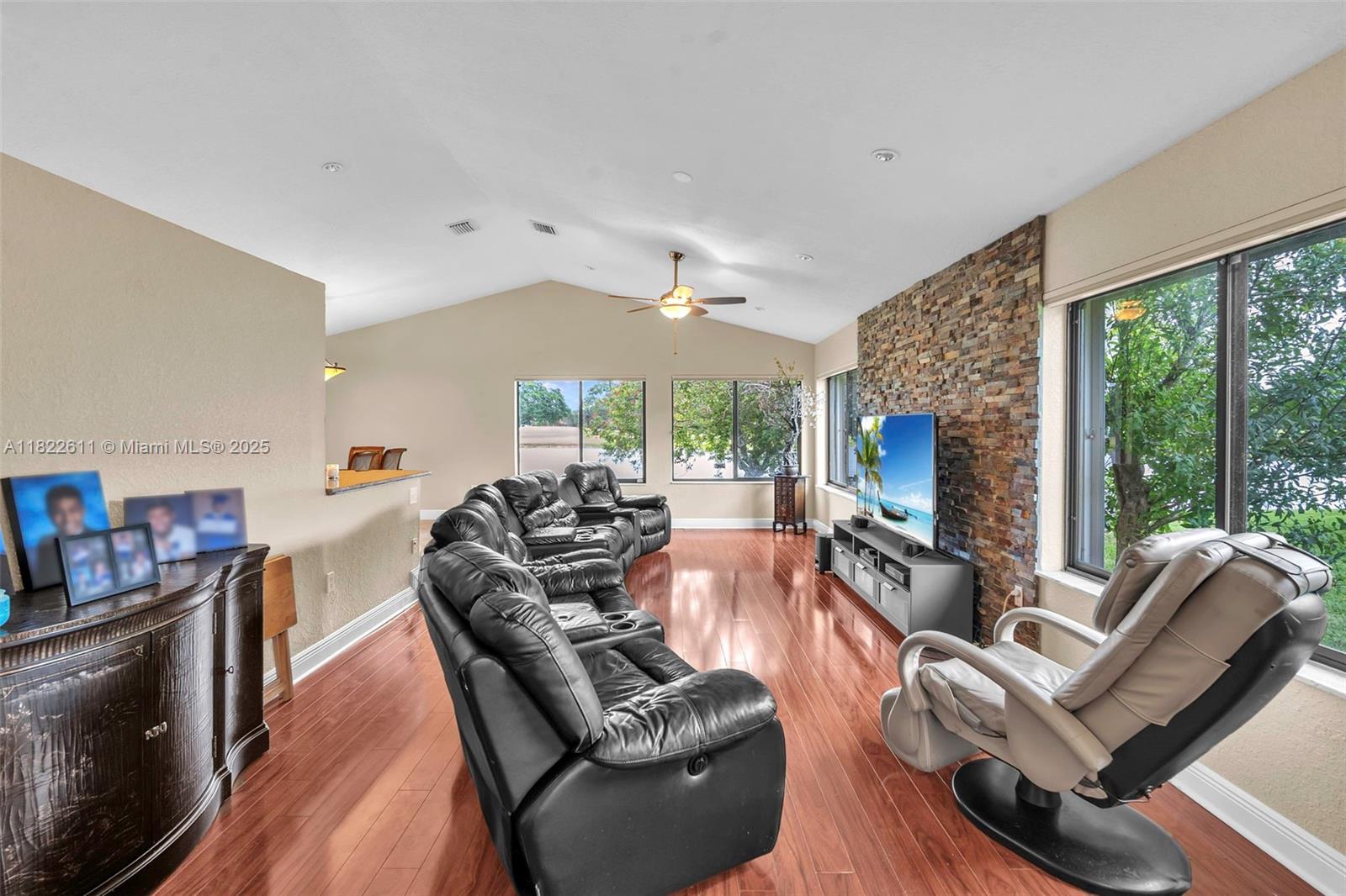 PATIO VILLAS SECTION ONE - Residential