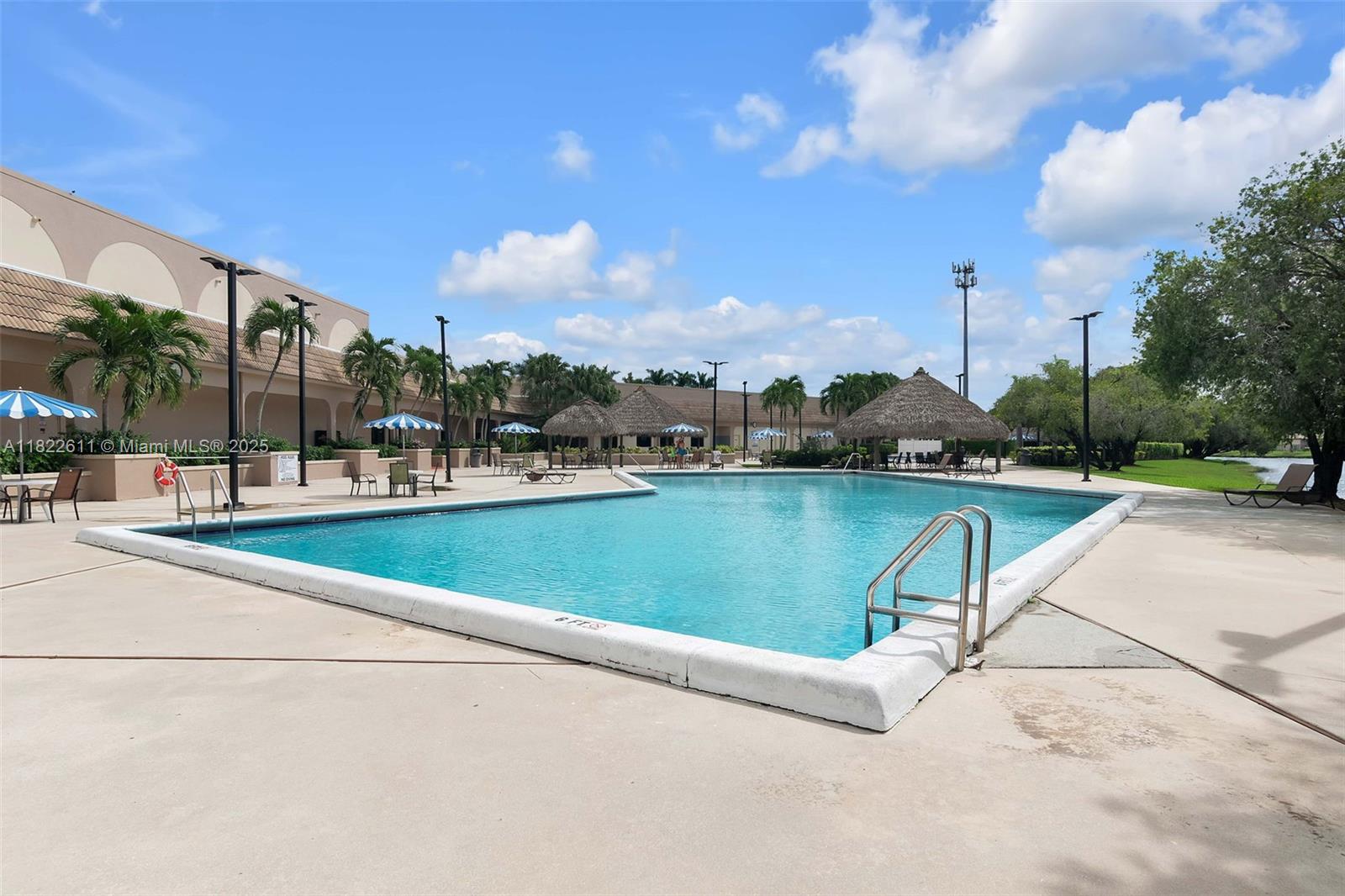 PATIO VILLAS SECTION ONE - Residential