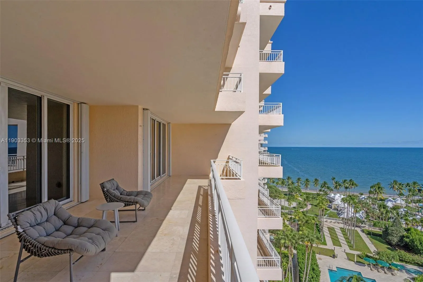 Key Biscayne, Florida 33149, United States, 3 Bedrooms Bedrooms, ,3 BathroomsBathrooms,Residential,Active,234333