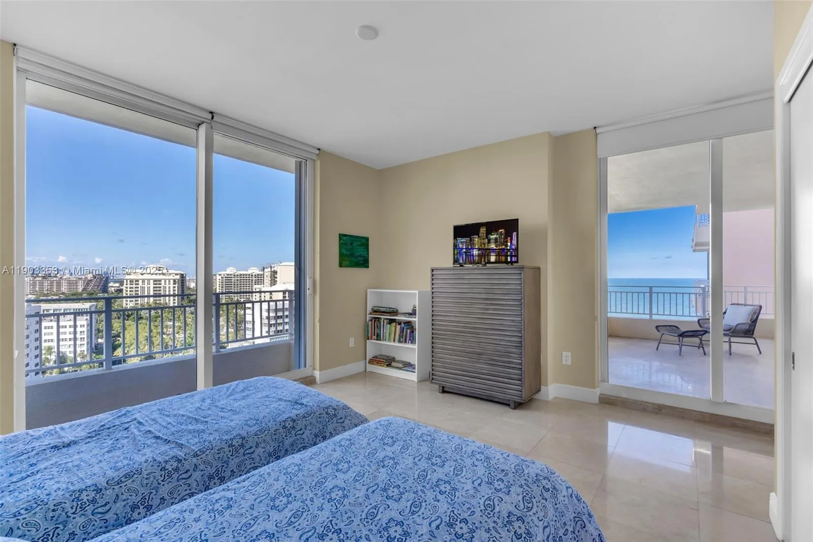 Key Biscayne, Florida 33149, United States, 3 Bedrooms Bedrooms, ,3 BathroomsBathrooms,Residential,Active,234333