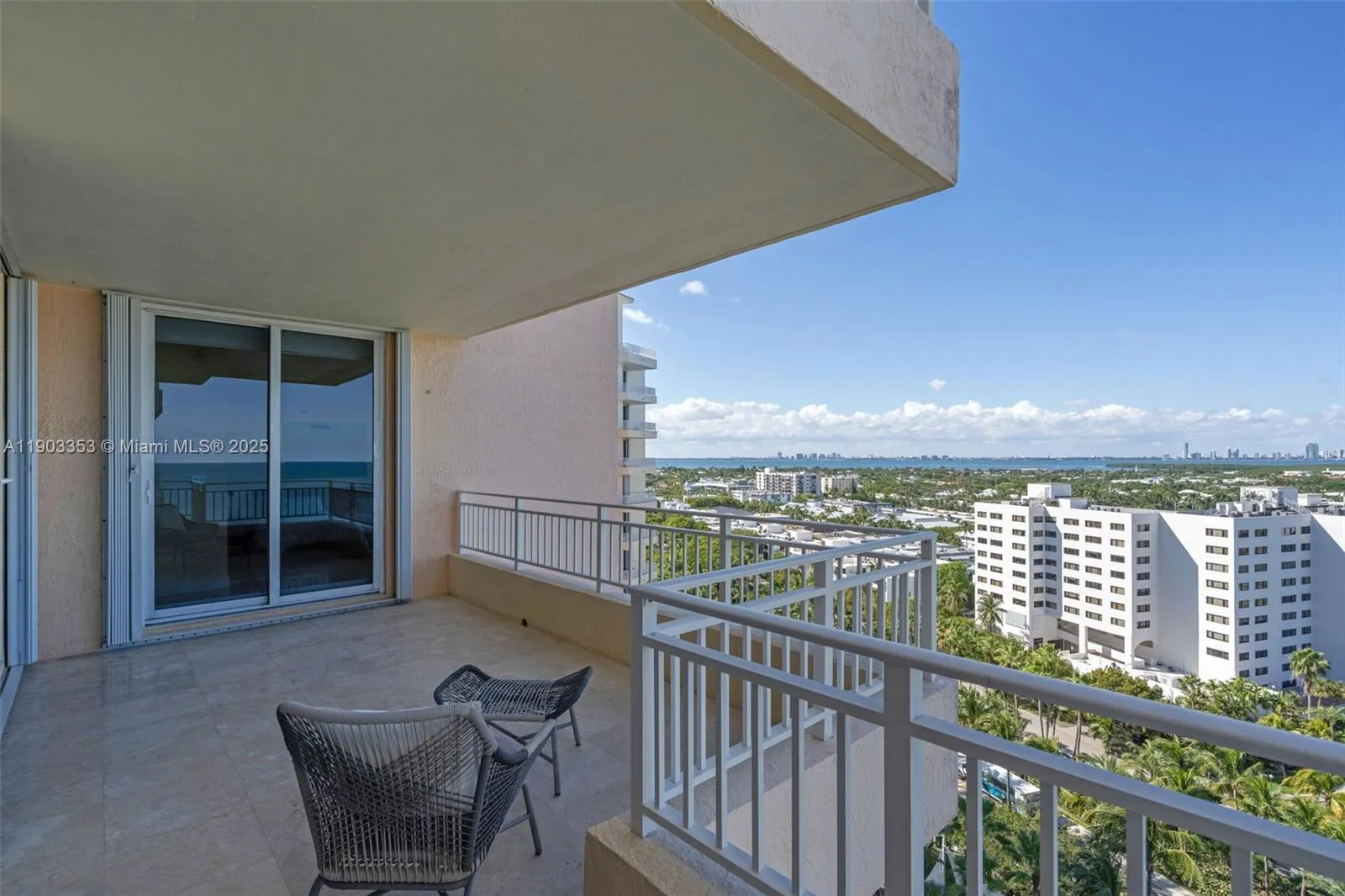 Key Biscayne, Florida 33149, United States, 3 Bedrooms Bedrooms, ,3 BathroomsBathrooms,Residential,Active,234333