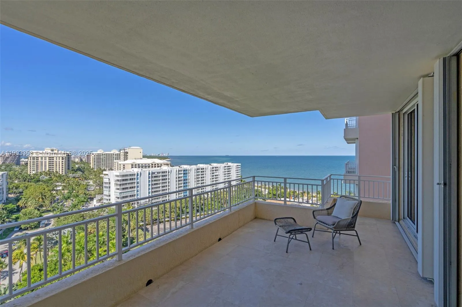 Key Biscayne, Florida 33149, United States, 3 Bedrooms Bedrooms, ,3 BathroomsBathrooms,Residential,Active,234333