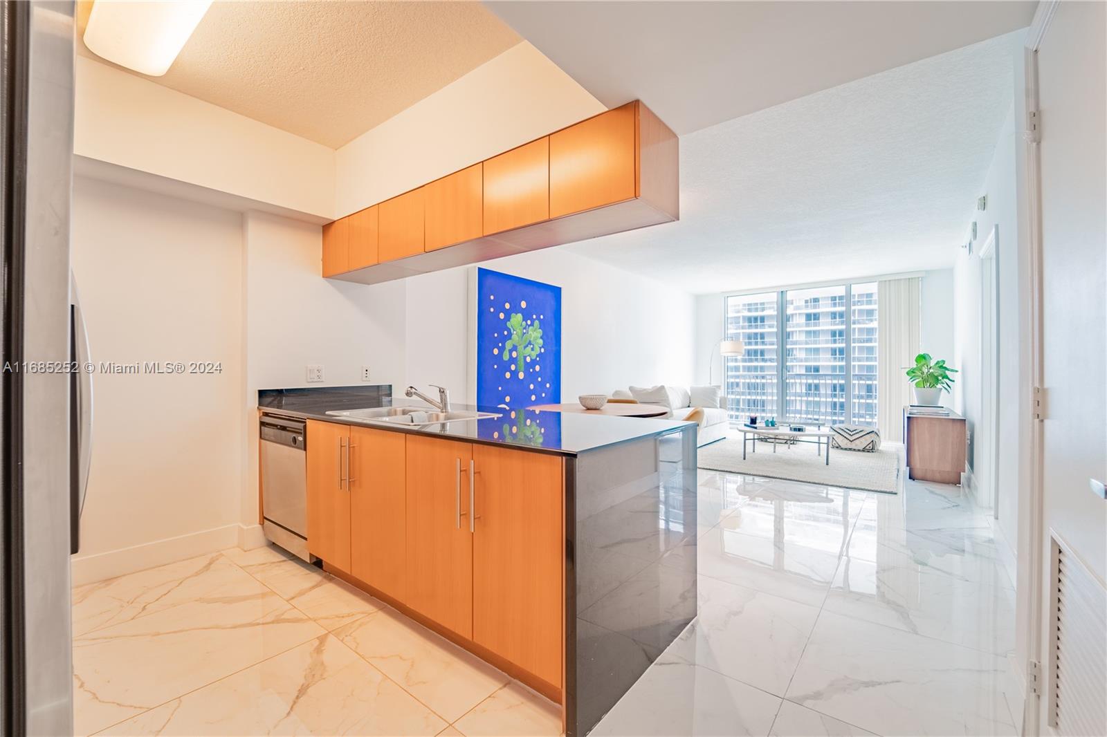 OPERA TOWER CONDO - Residential Lease