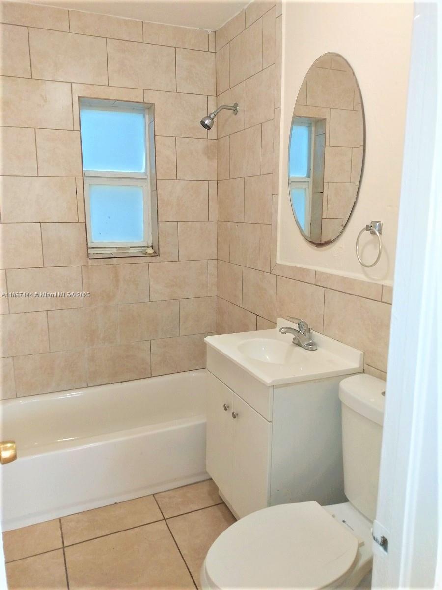 LAKE AVE ADD TO WPB - Residential Lease