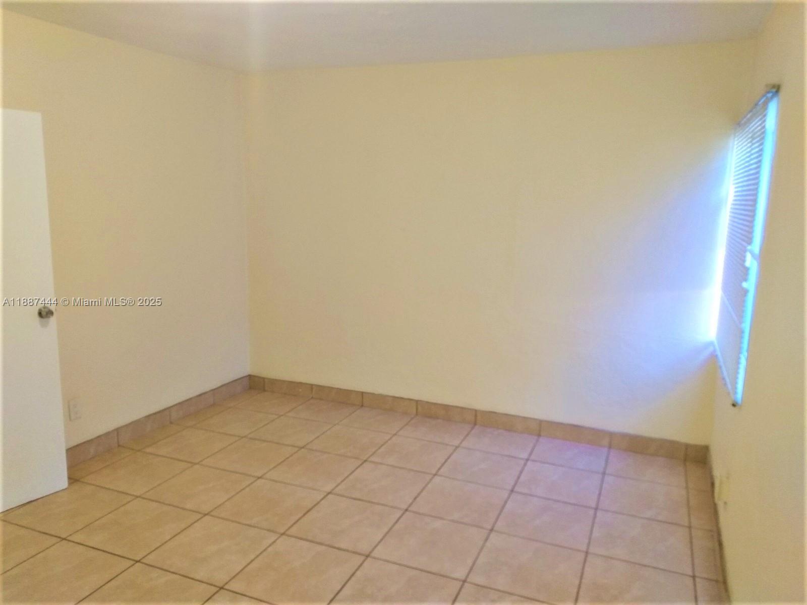 LAKE AVE ADD TO WPB - Residential Lease