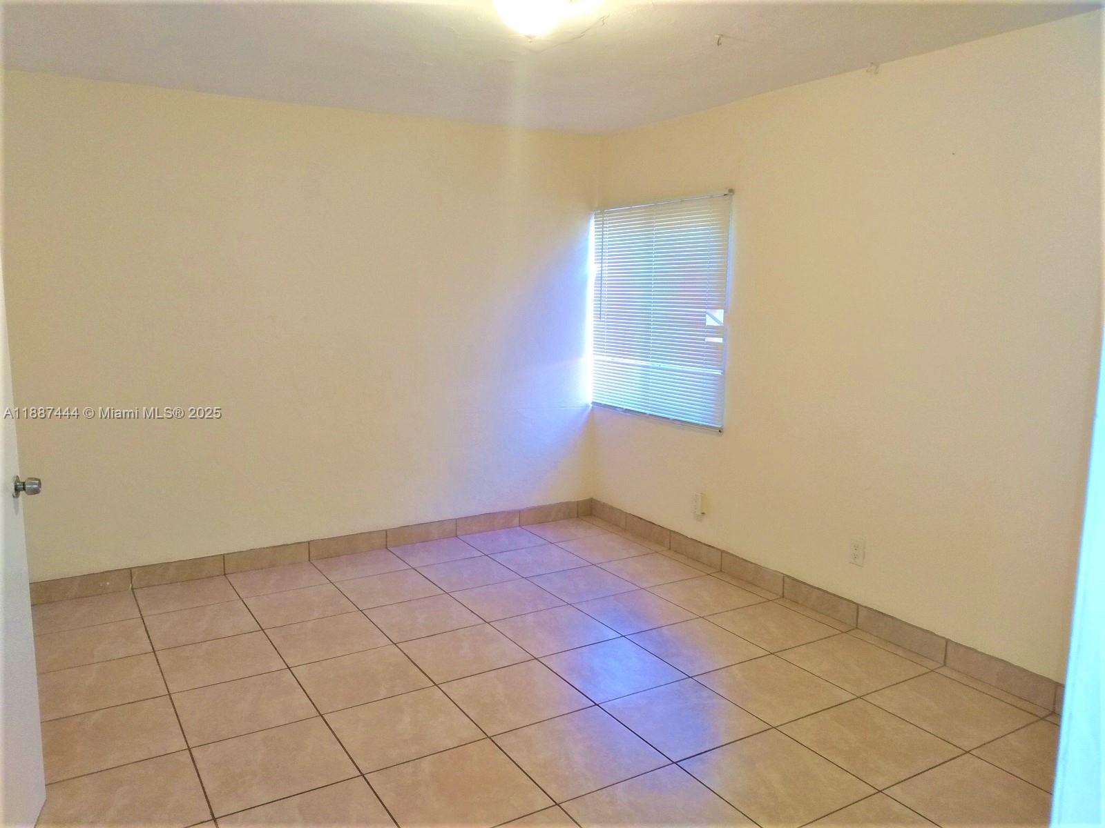 LAKE AVE ADD TO WPB - Residential Lease
