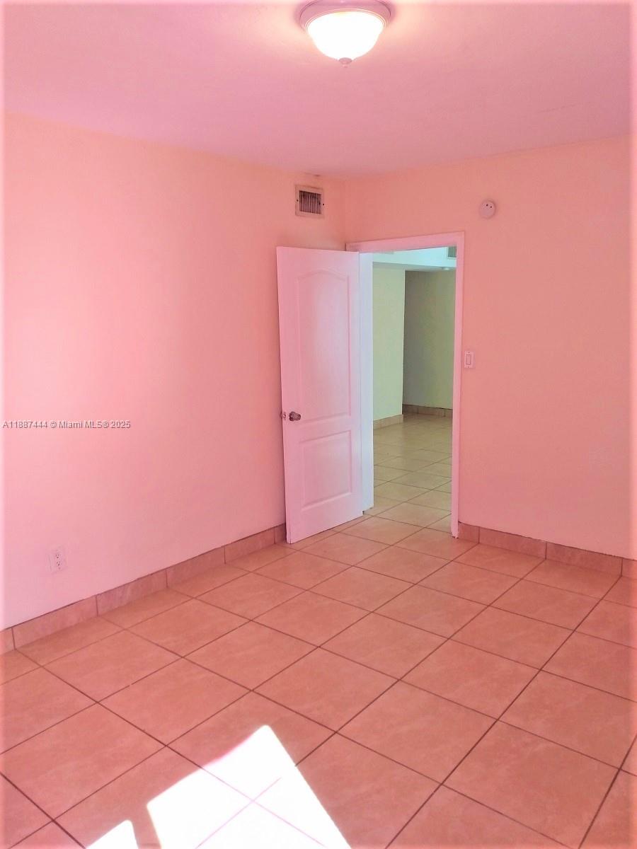 LAKE AVE ADD TO WPB - Residential Lease