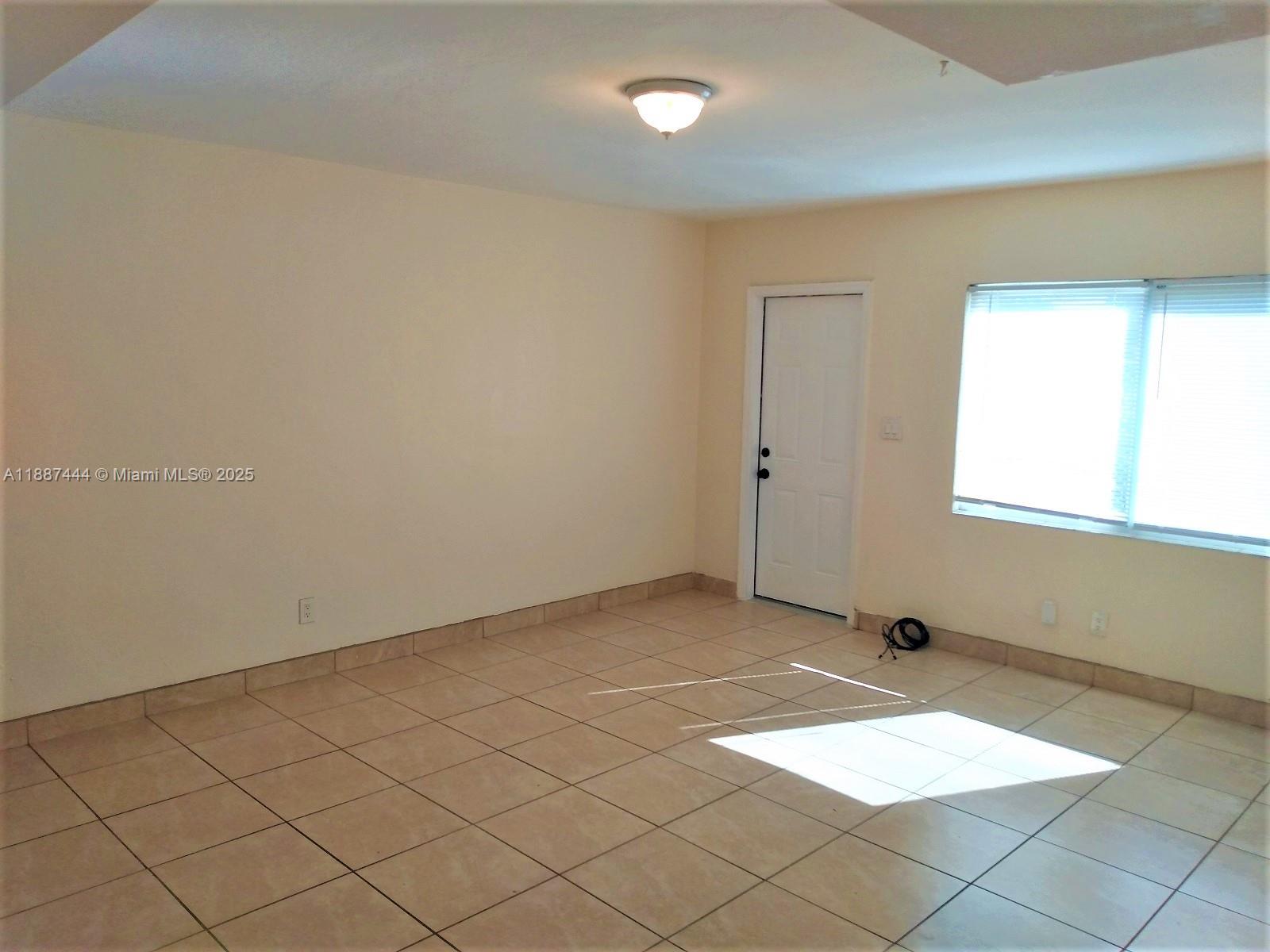LAKE AVE ADD TO WPB - Residential Lease
