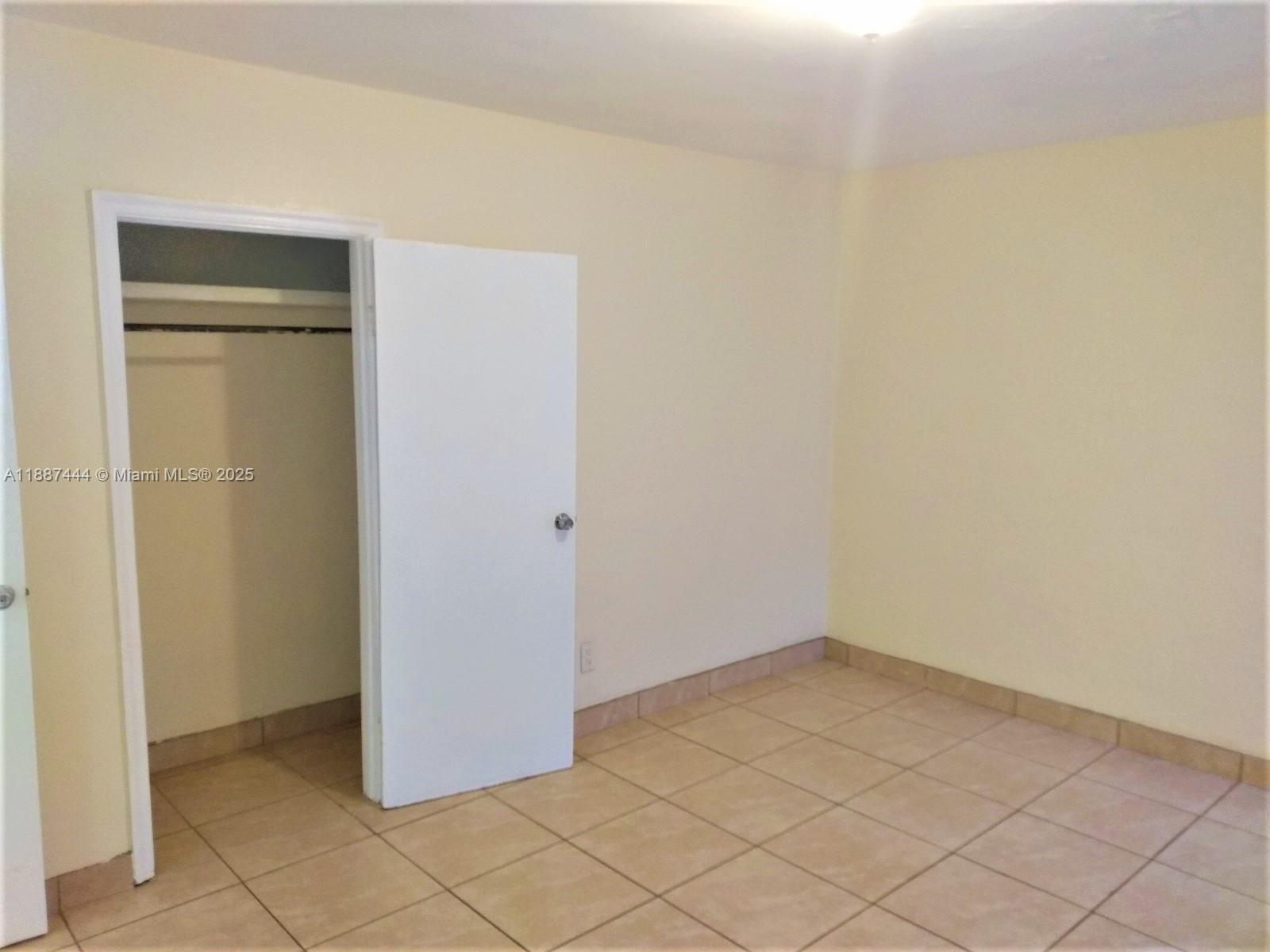 LAKE AVE ADD TO WPB - Residential Lease