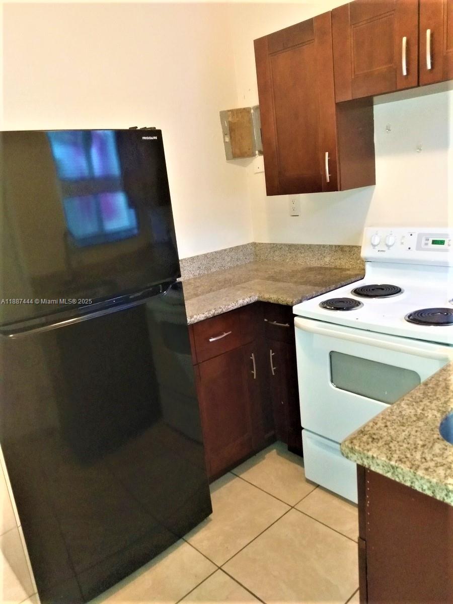 LAKE AVE ADD TO WPB - Residential Lease