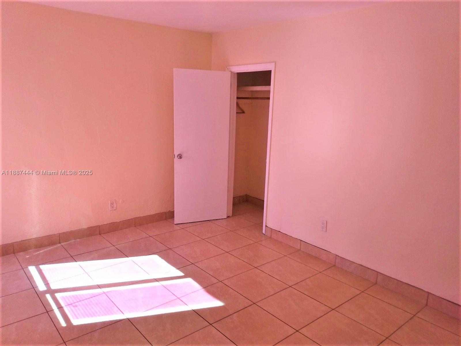LAKE AVE ADD TO WPB - Residential Lease