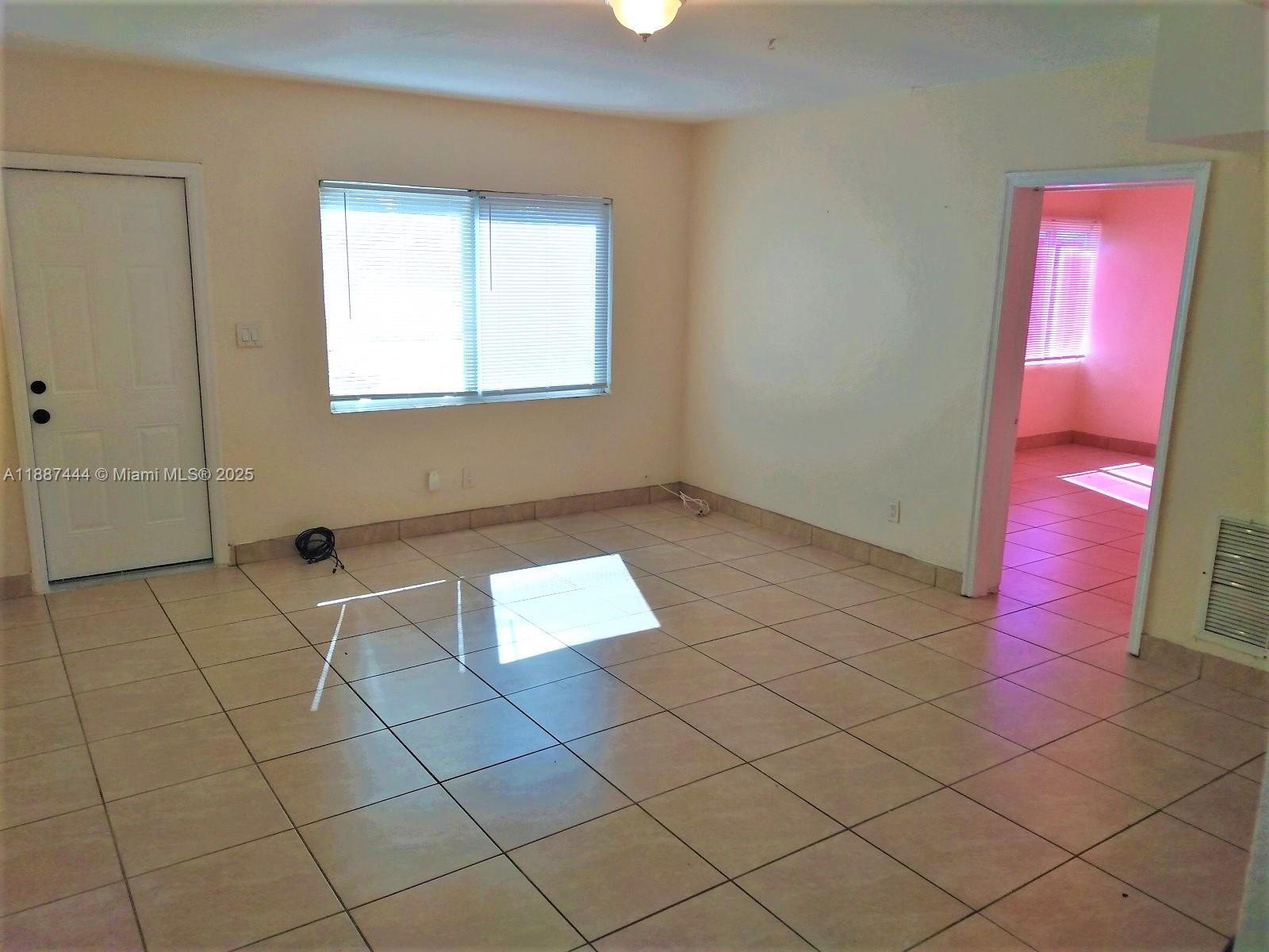 LAKE AVE ADD TO WPB - Residential Lease