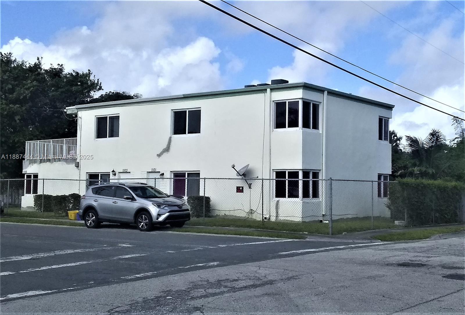 LAKE AVE ADD TO WPB - Residential Lease