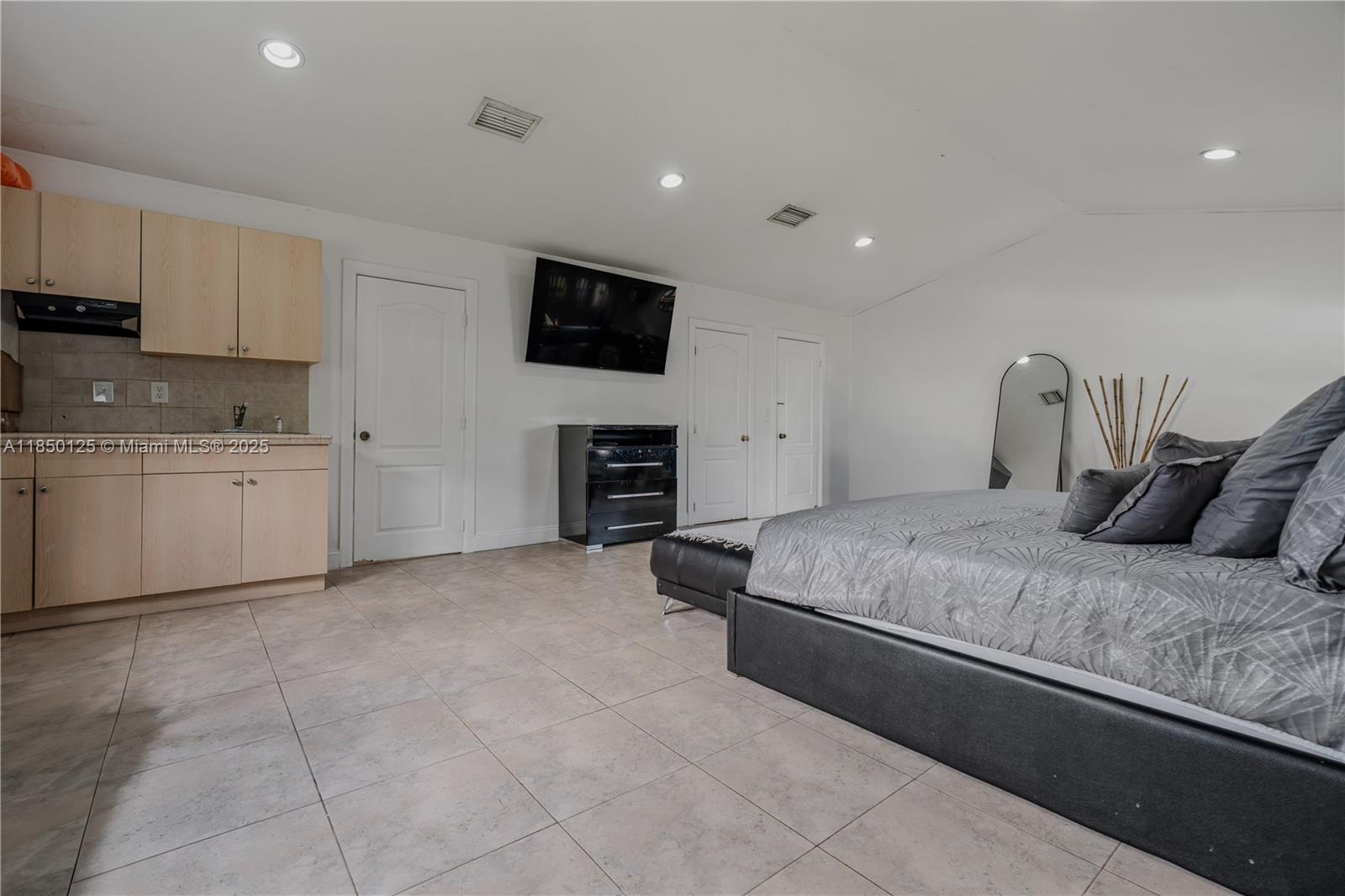 HEFTLER HOMES SEC 3 - Residential