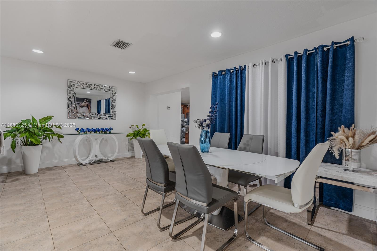 HEFTLER HOMES SEC 3 - Residential