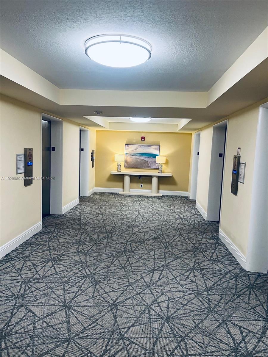 WAVE CONDO - Residential Lease