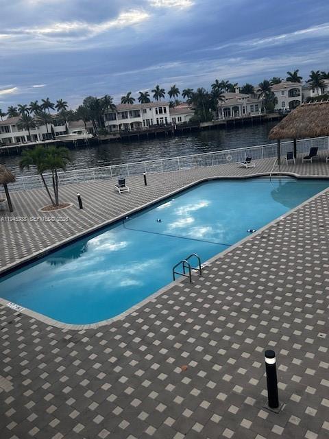 ALLINGTON TOWERS NORTH CO - Residential