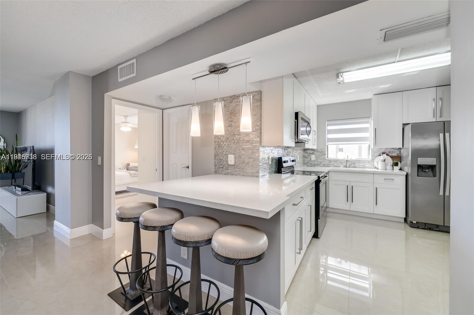 ALLINGTON TOWERS NORTH CO - Residential