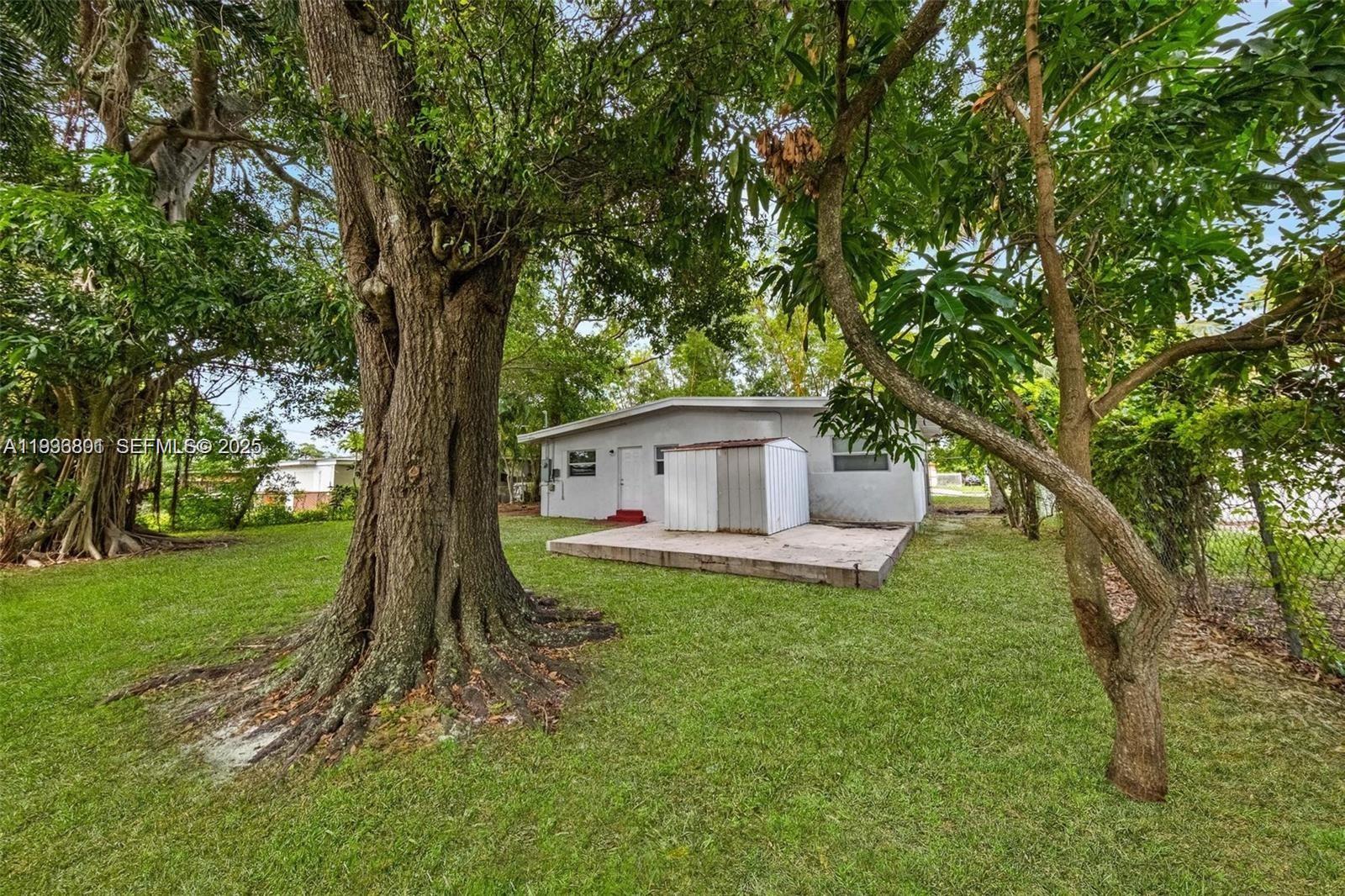 MELROSE PARK SECT 1 - Residential Lease