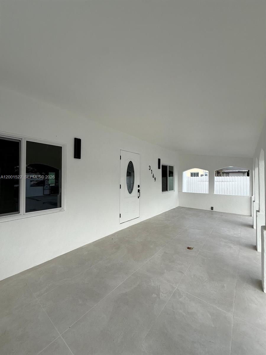 THE TROPICS AMD - Residential