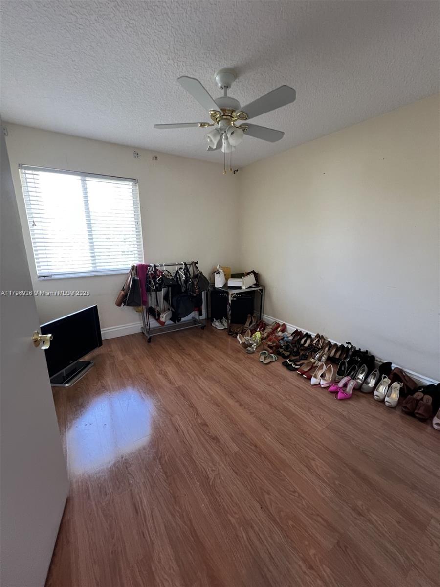 OLYMPIA & YORK RESIDENTIA - Residential