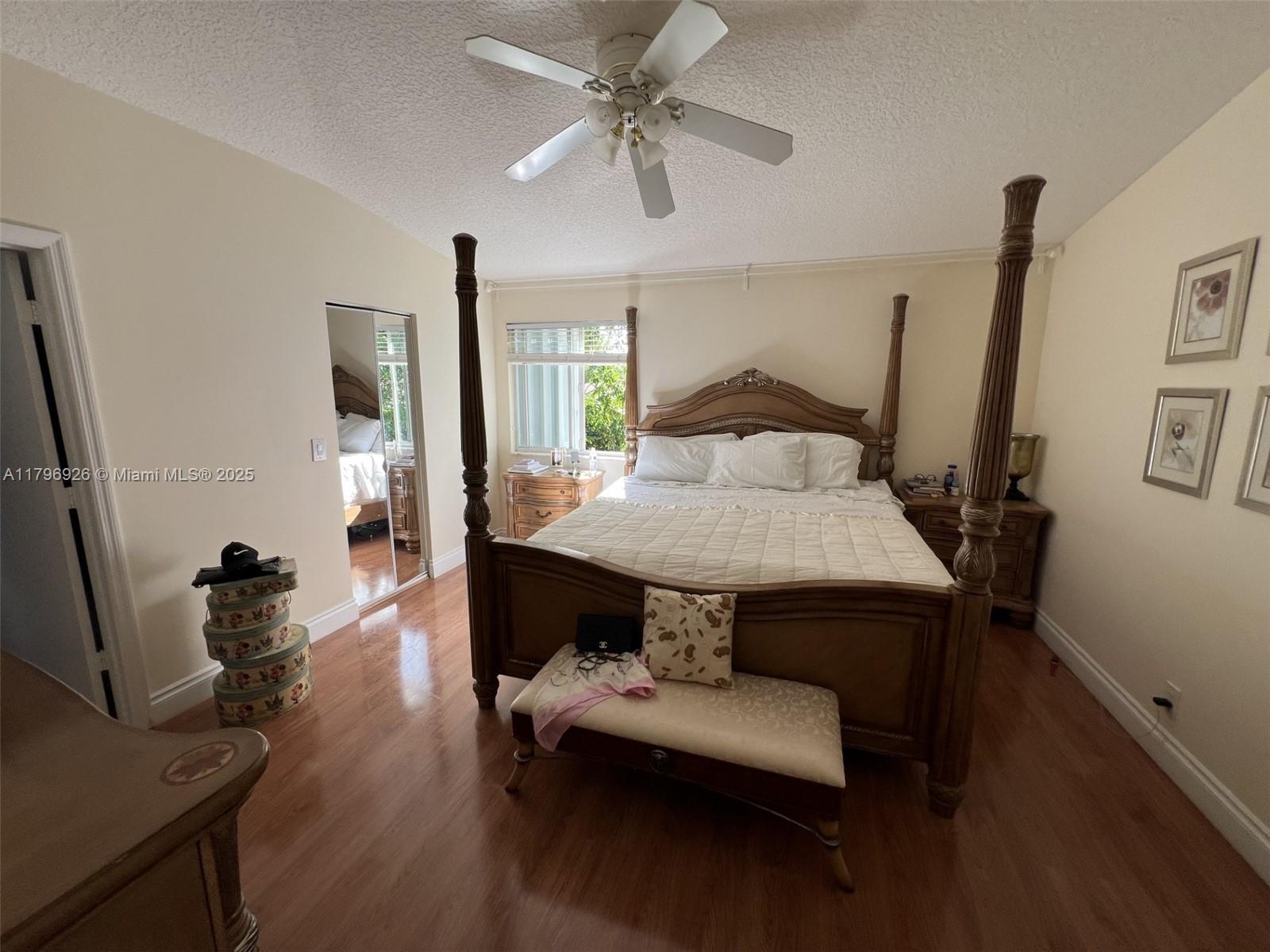 OLYMPIA & YORK RESIDENTIA - Residential