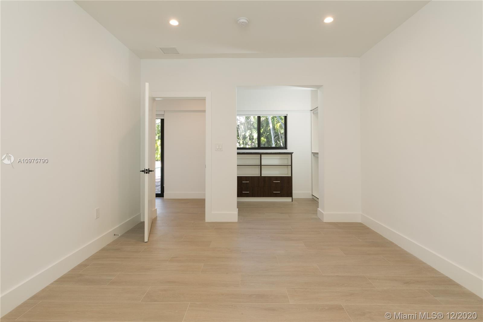 FLAMINGO TERRACE SUB - Residential