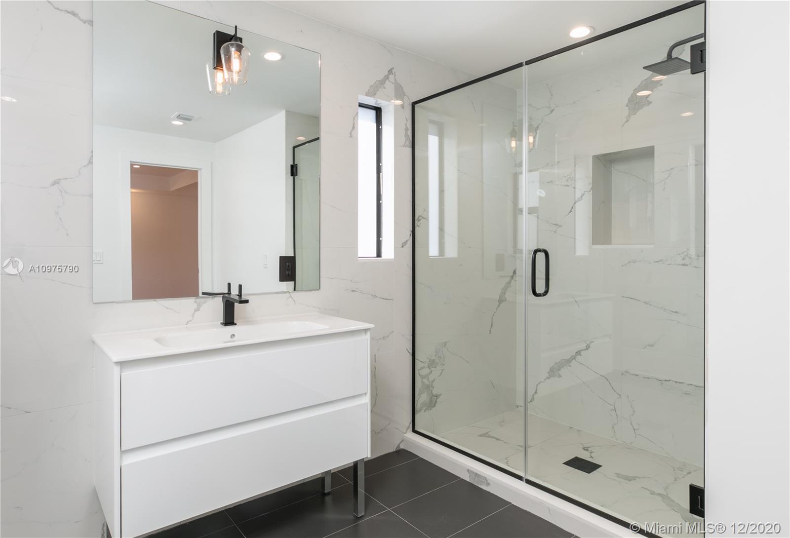 FLAMINGO TERRACE SUB - Residential