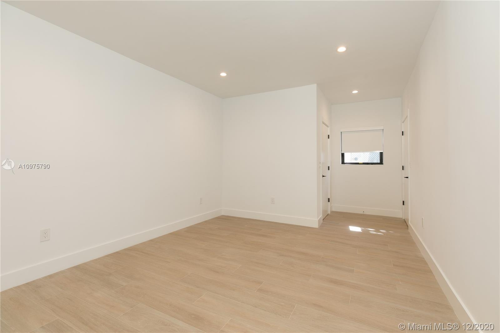 FLAMINGO TERRACE SUB - Residential