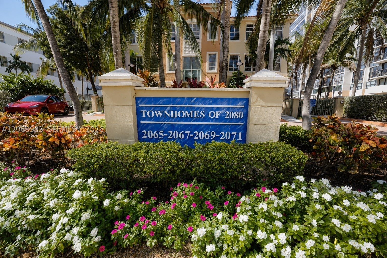 2069 S Ocean Dr TH18