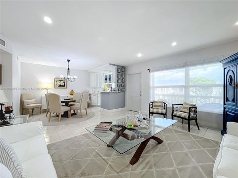 Photo of 708 SE 7th Ave #14, Pompano Beach, FL 33060 (MLS # A11809879)