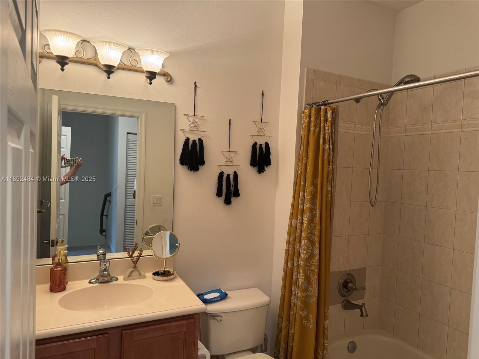 QUANTUM PARK TOWNHOMES - Residential Lease
