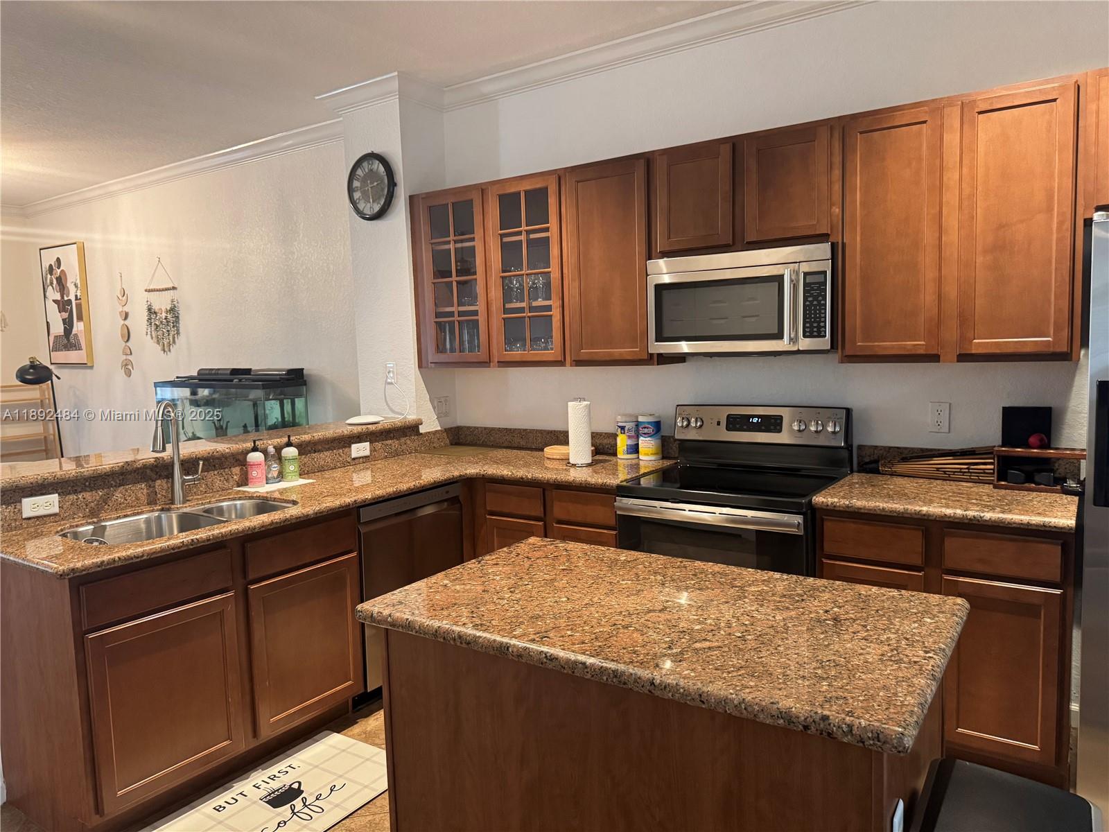 QUANTUM PARK TOWNHOMES - Residential Lease