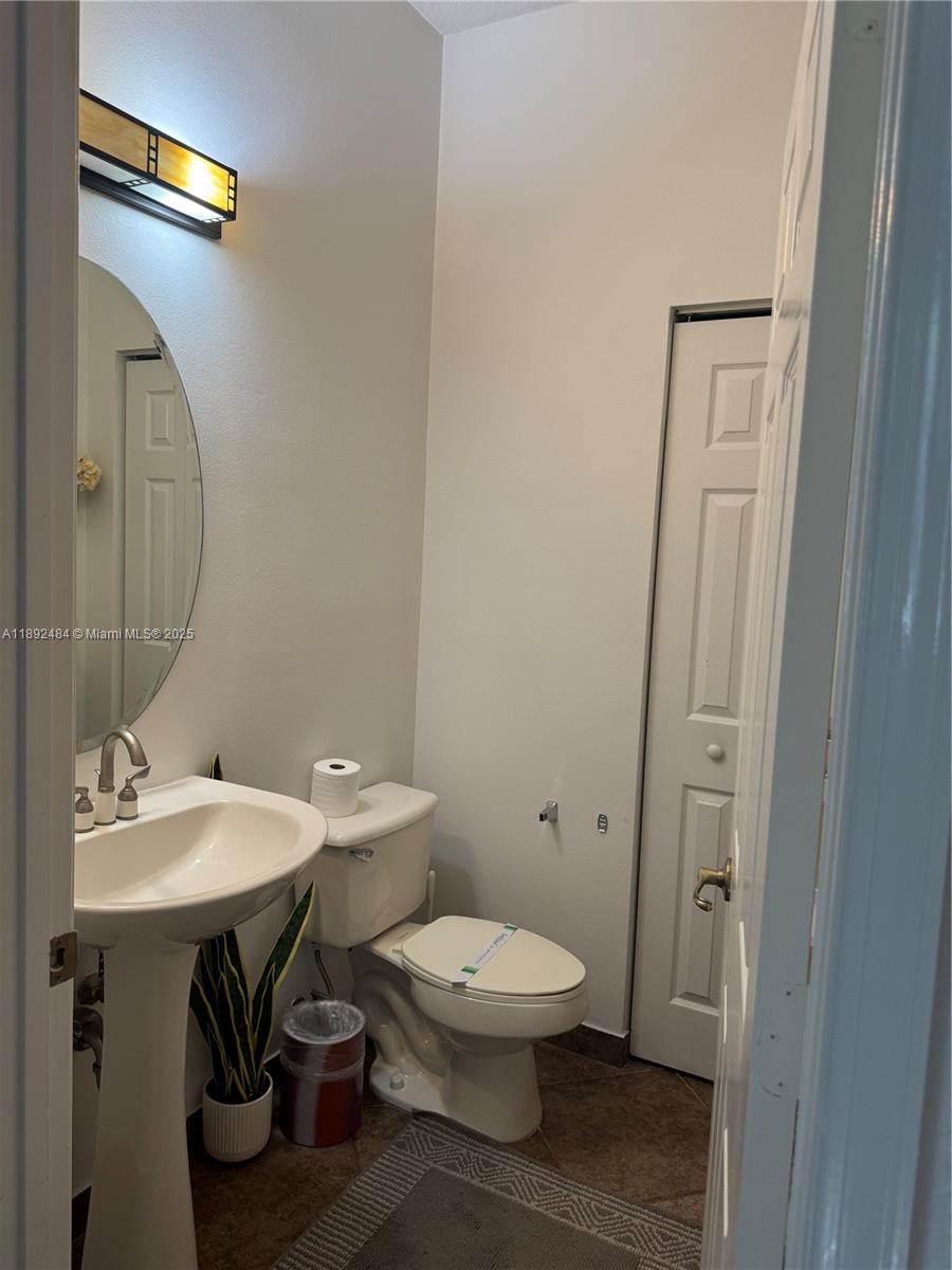 QUANTUM PARK TOWNHOMES - Residential Lease