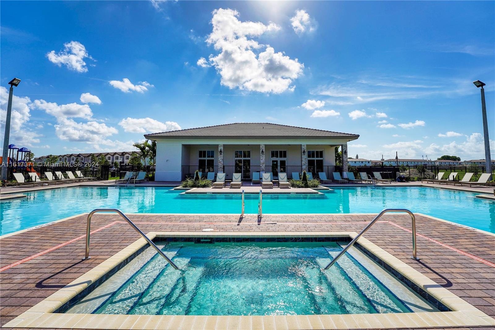 WESTVIEW - Residential Lease