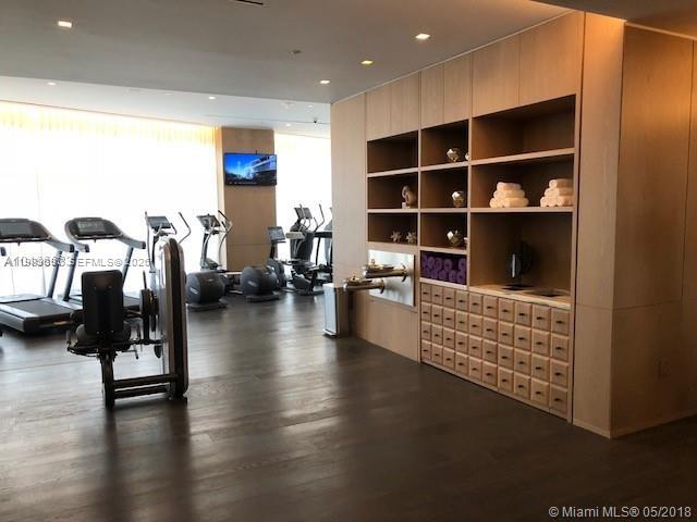 SLS LUX - Residential