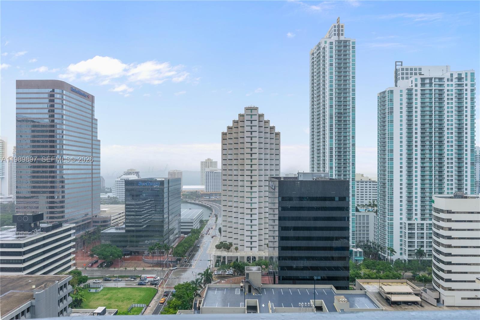 SLS LUX - Residential