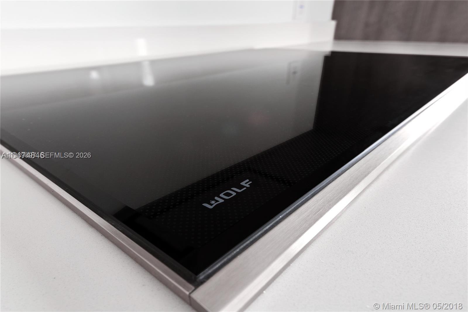 SLS LUX - Residential