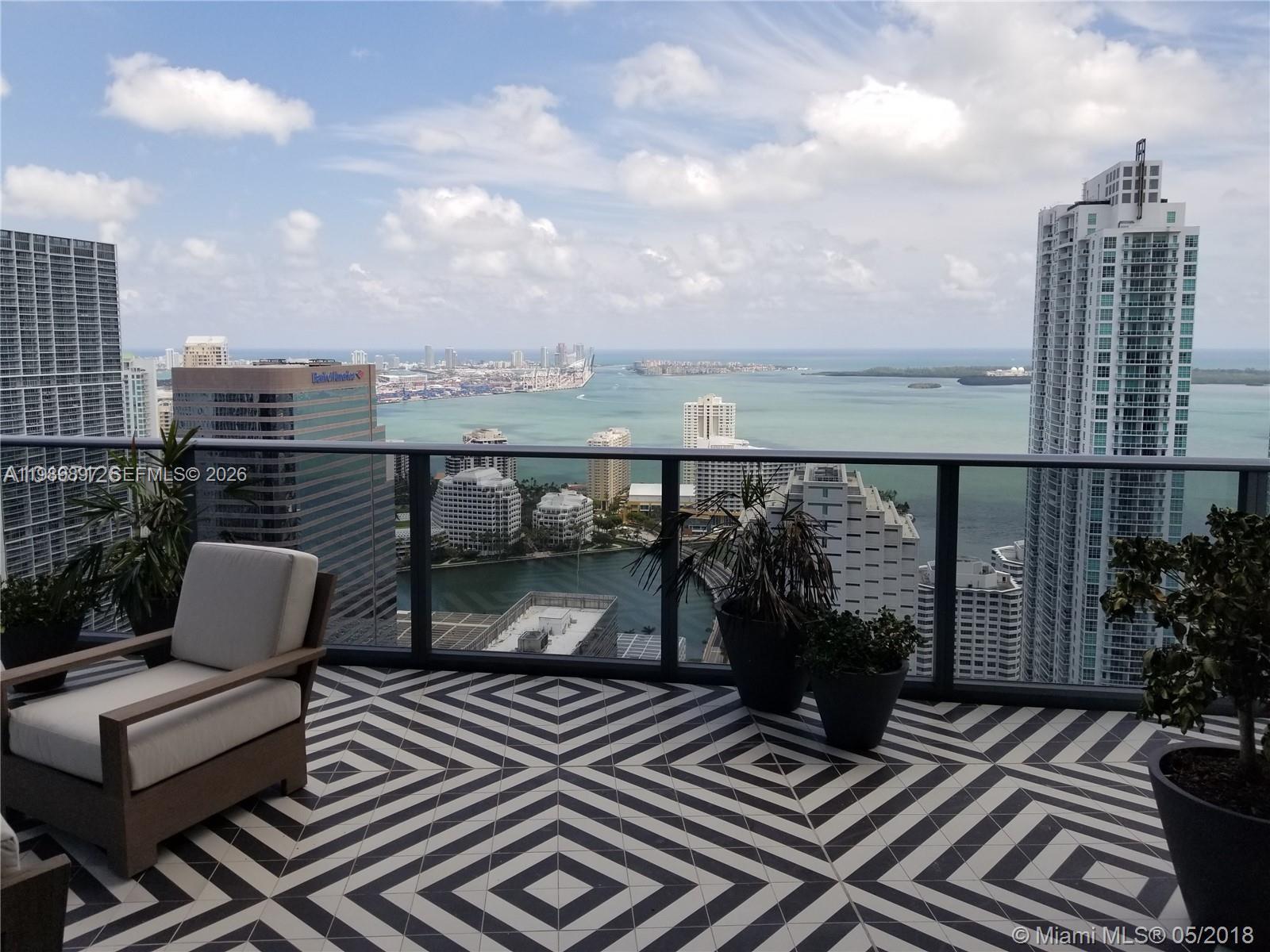 SLS LUX - Residential