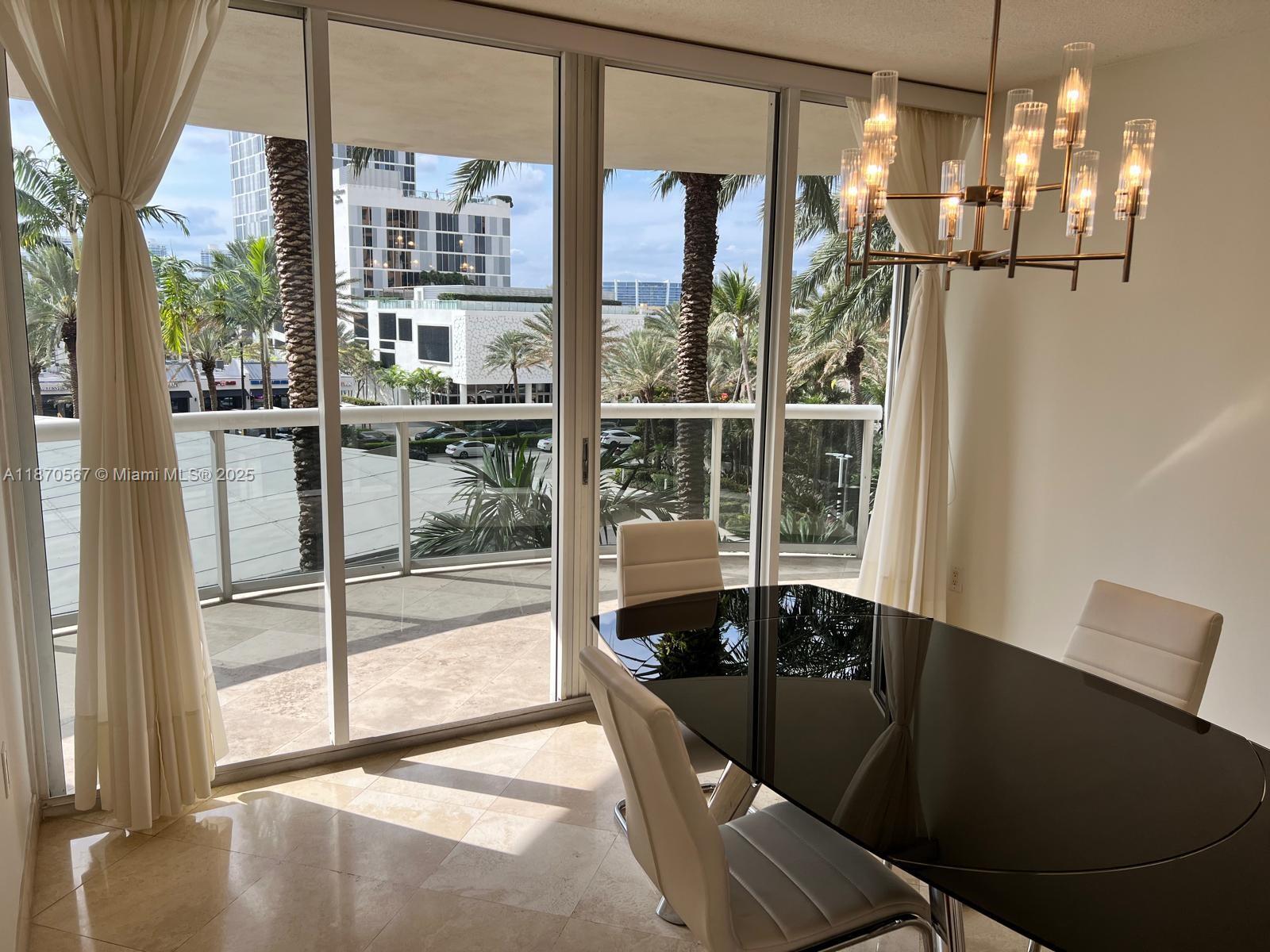 THE PINNACLE CONDO - Residential Lease