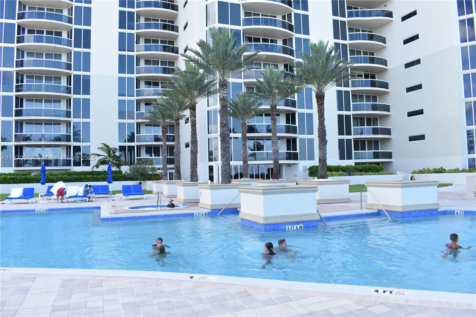 THE PINNACLE CONDO - Residential Lease