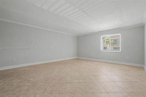 Tiny photo for 8609 SW 68th Ct #22, Pinecrest, FL 33156 (MLS # A12012248)