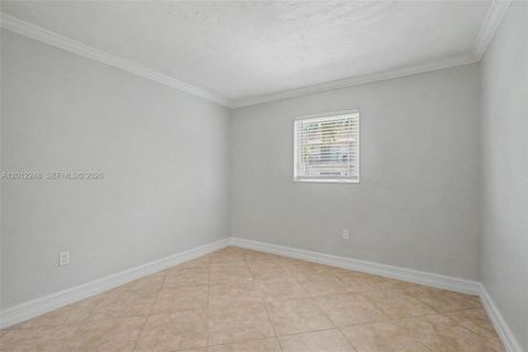 Tiny photo for 8609 SW 68th Ct #22, Pinecrest, FL 33156 (MLS # A12012248)