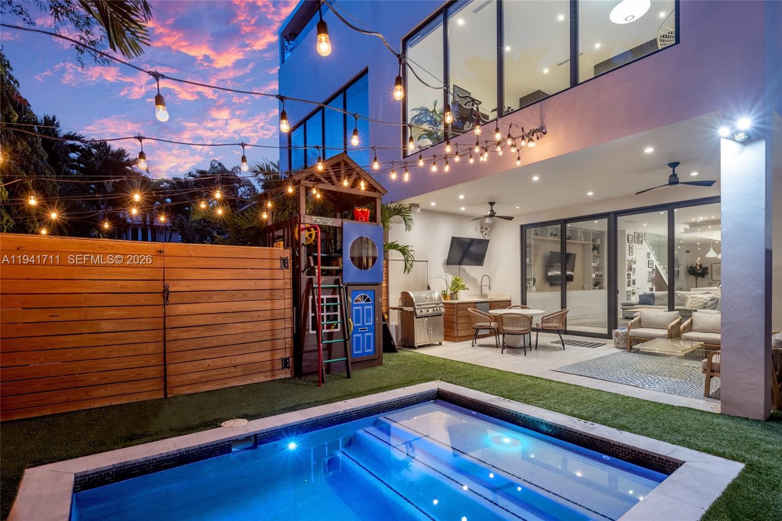 3222 MATILDA CONDO - Residential