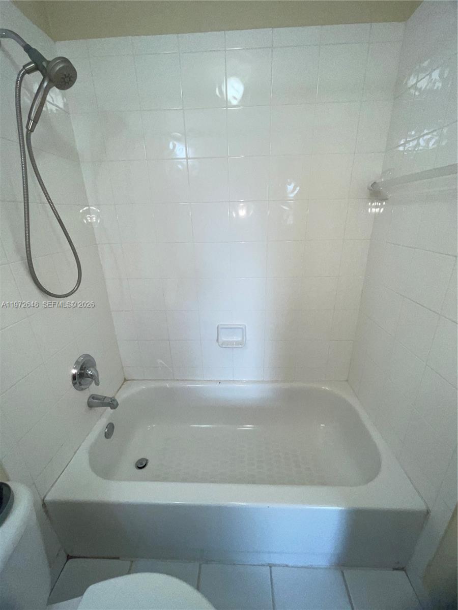 TOWNGATE CONDO NINE - Residential Lease