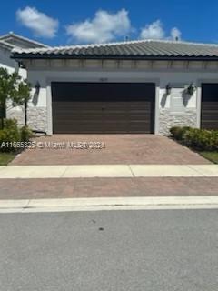 7637 S S.Blue Spring Dr 7637
