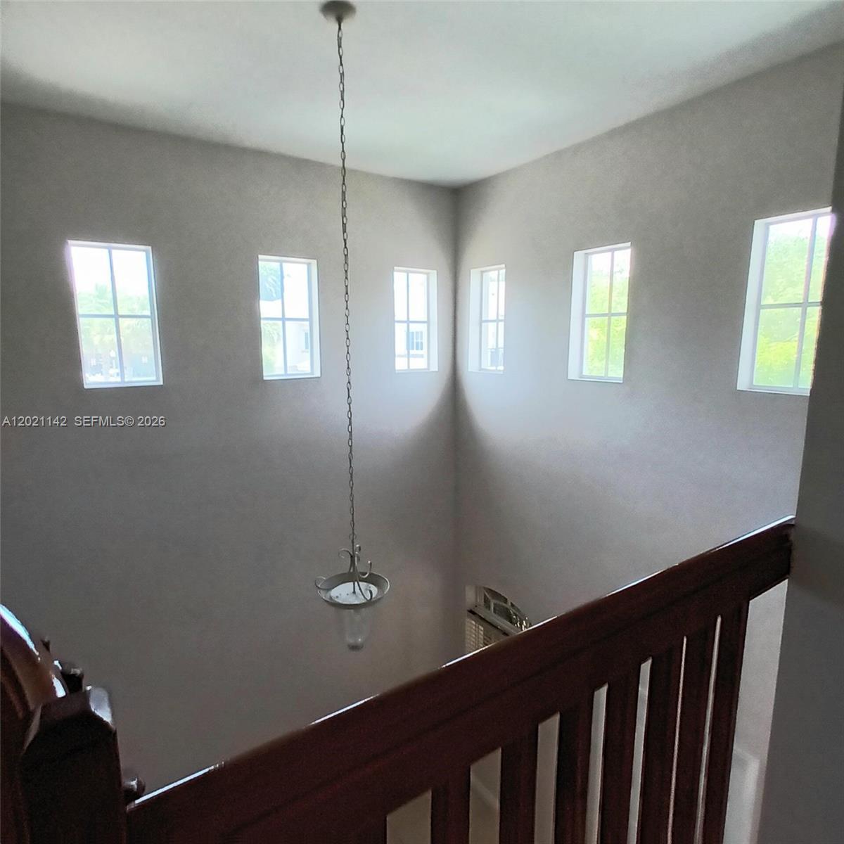 KENDALL VILLAGE TOWNVILLAS - Residential